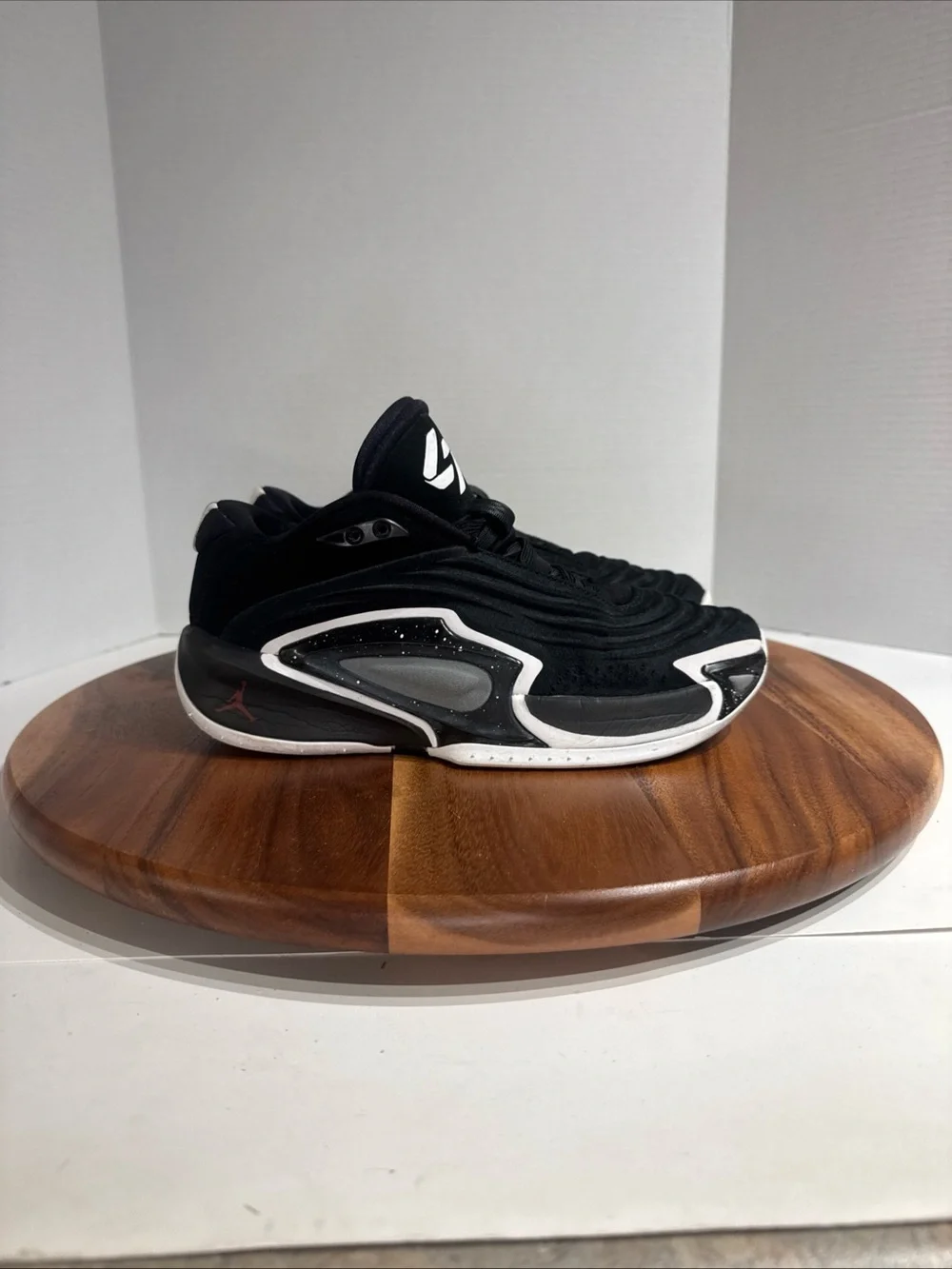 Nike Air Jordan Luka 3 Boys' Basketball Shoes Black/Smoke Grey/White Size 7Y
